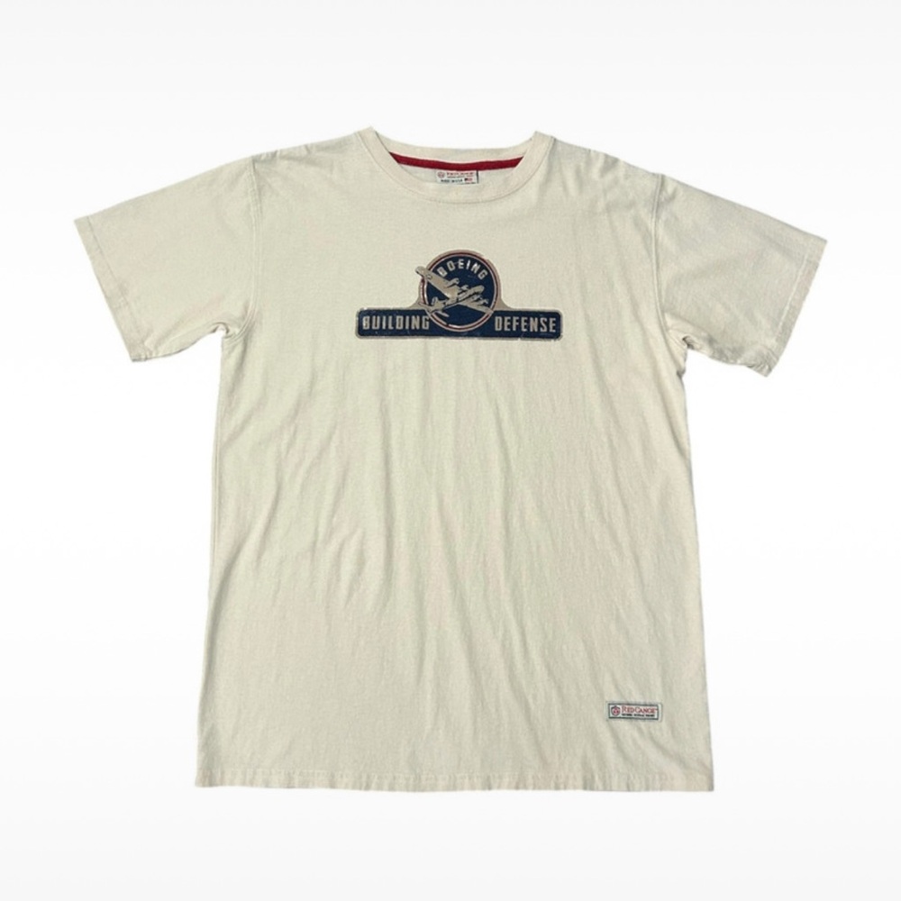 Red Canoe Boeing Building Defense Graphic T-Shirt Men's Medium